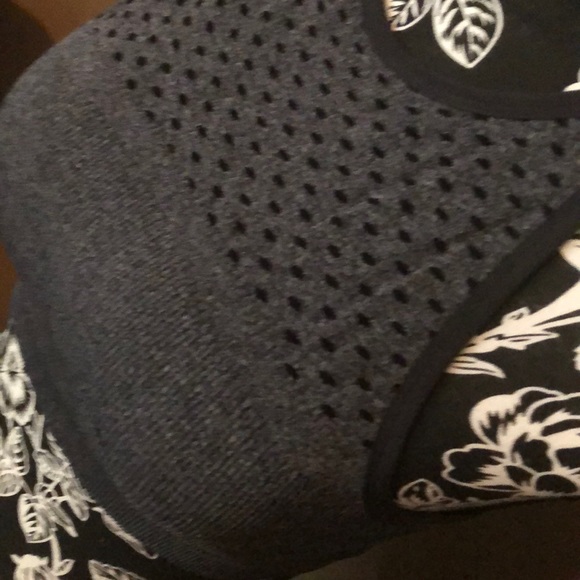 Zenana Outfitter | Gray Medium Support Bra Top - Picture 6 of 6